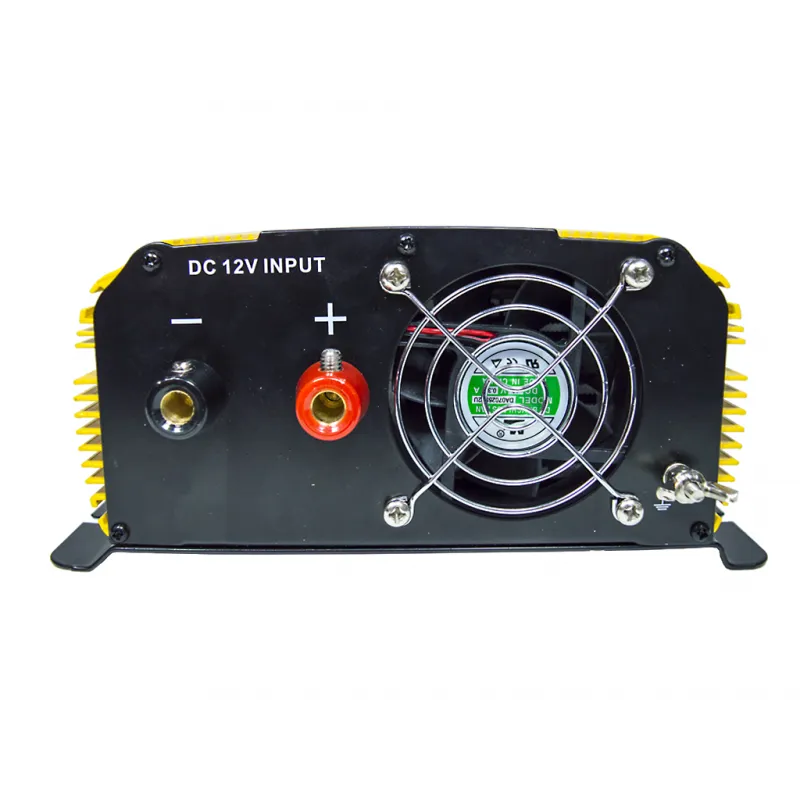1500W / 2500W / 3500W Spitze roter Solarstrom-Wechselrichter DC12V zu  AC220V modifizierter Sinuswellenkonverter mit LCD-Bildschirm für Autohaus