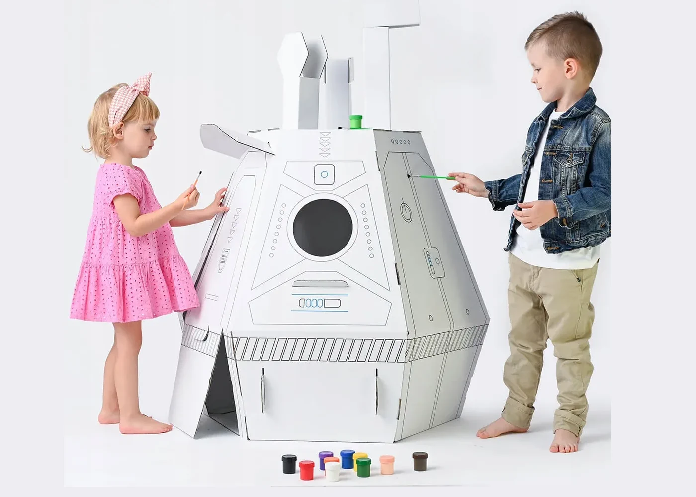 CREATIVE FOLDING AND COLORING TOY ESCAPE CAPSULE