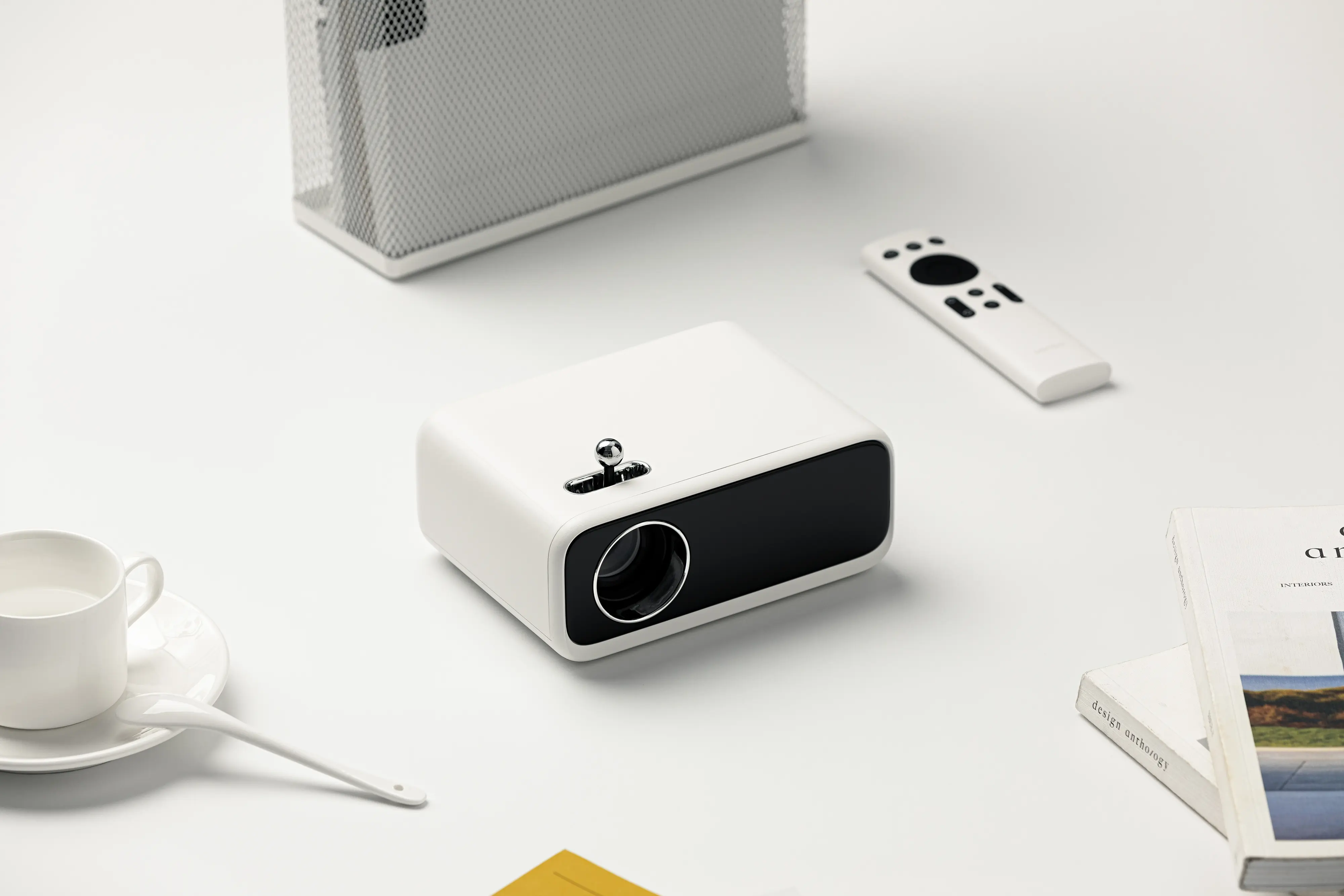 XIAOMI WANBO MINI PRO PROJECTOR, ANDROID 9.0, 1280 x 720P, 250ANSI